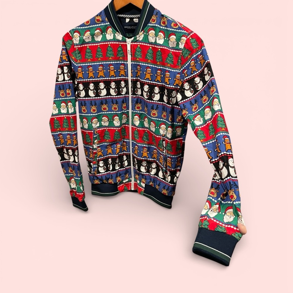 Denim & Flower ugly Christmas holiday contest winner zip front jacket pockets